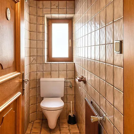 Barbara's Mountain Maisonette - 2 Floors & Mountain View Дом отдыха *
