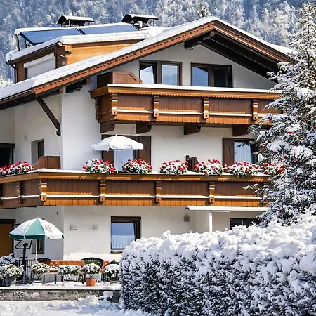 Barbara's Mountain Maisonette - 2 Floors & Mountain View * Aschau Im Zillertal